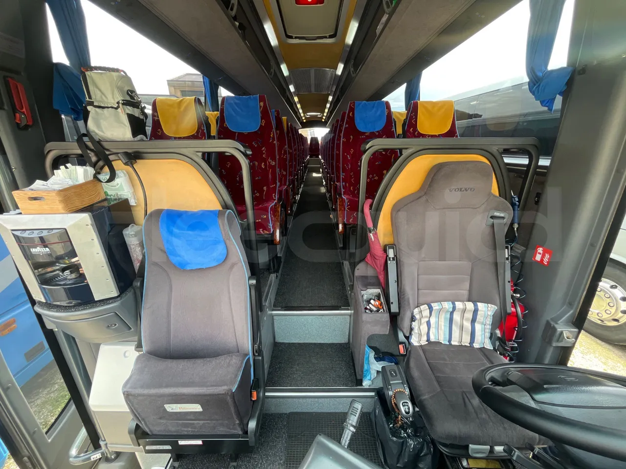 Volvo Barbi Genesis HDL V - Euro 3 - 309 kW - 12.230 mt - interior reverse seats driver height