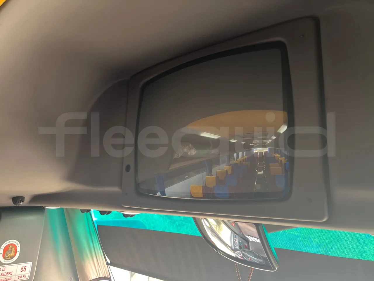 Volvo Barbi Genesis HDL V - Euro 3 - 309 kW - 12.230 mt - monitor detail photo