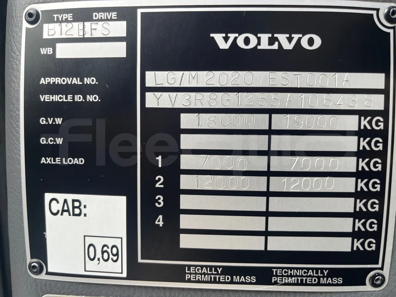 Volvo Barbi Genesis HDL V - Euro 3 - 309 kW - 12.230 mt - vehicle plate photo