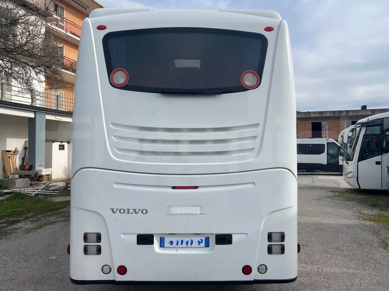 Volvo Barbi Genesis HDL V - Euro 3 - 309 kW - 12.230 mt - rear hatch closed