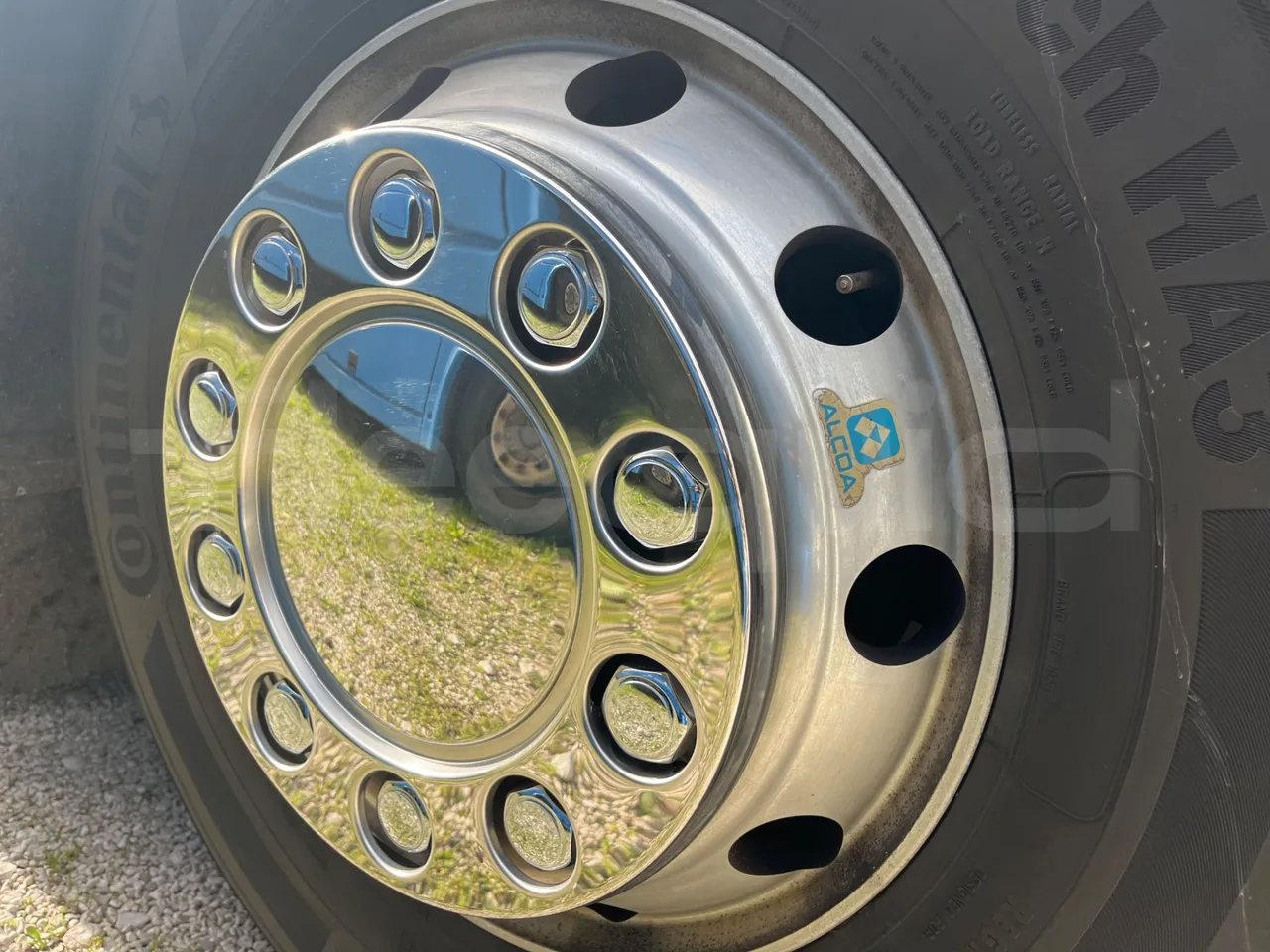 Volvo Barbi Genesis HDL V - Euro 3 - 309 kW - 12.230 mt - turntable internal (18m)