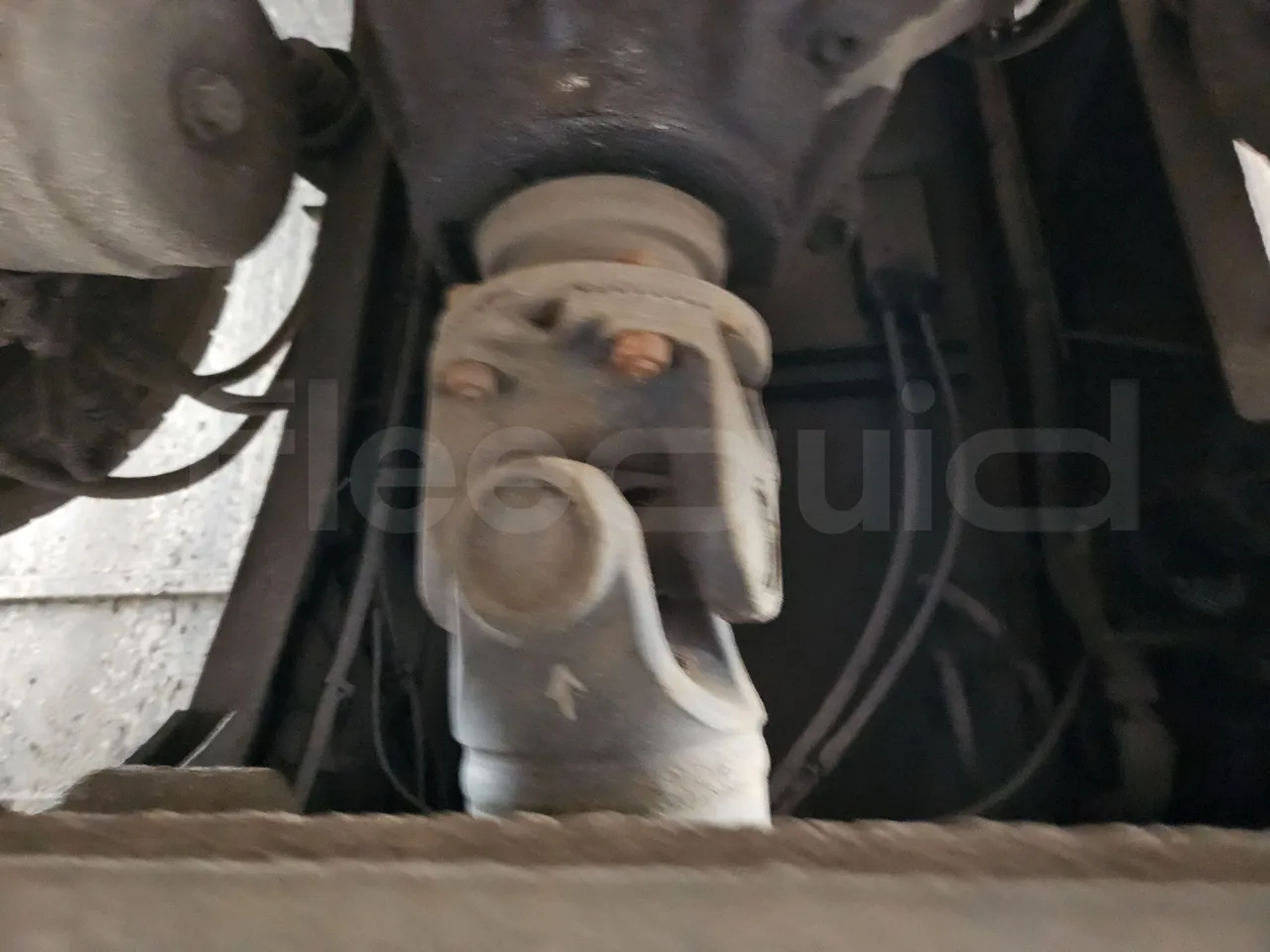 Mercedes-Benz Tourismo RHD-M - EURO 6 - 290kW - 13m - driveshaft photo