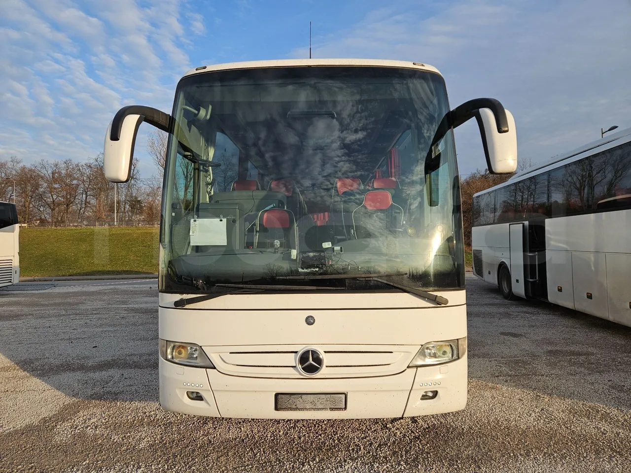 Mercedes-Benz Tourismo RHD-M - EURO 6 - 290kW - 13m - front photo