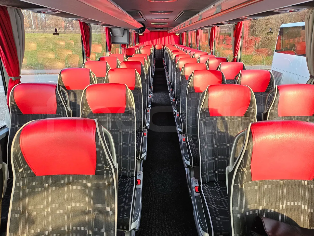 Mercedes-Benz Tourismo RHD-M - EURO 6 - 290kW - 13m - interior reverse seats driver height