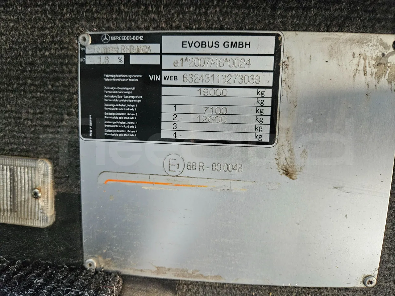 Mercedes-Benz Tourismo RHD-M - EURO 6 - 290kW - 13m - vehicle plate photo