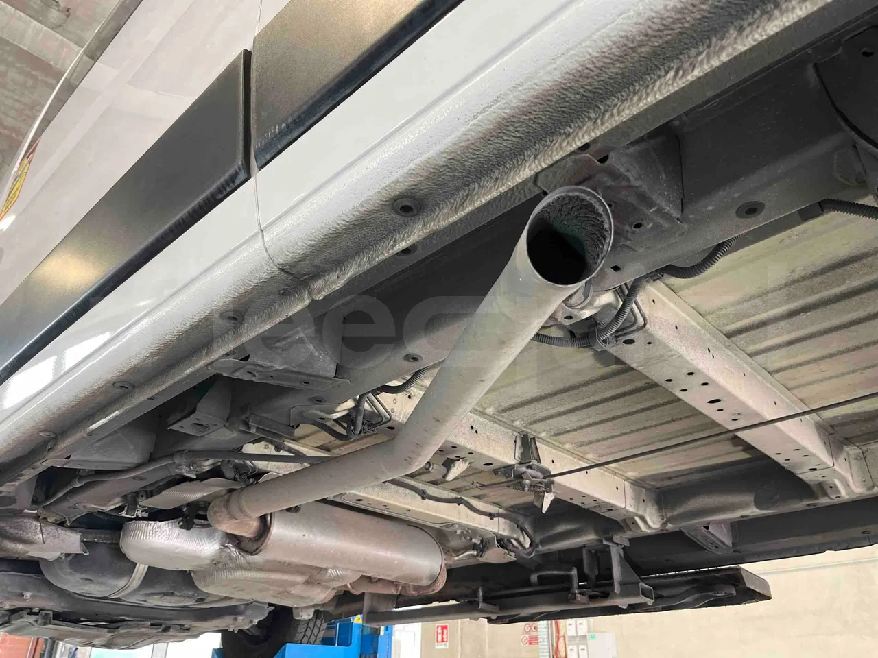 Mussa & Graziano 250MG2 HELMC - EUR6 - 130kW - 6.363m - exhaust photo