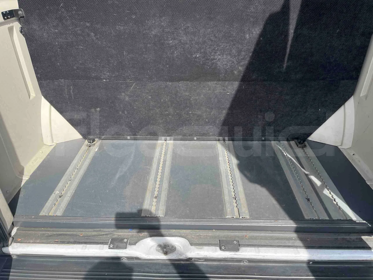 Mussa & Graziano 250MG2 HELMC - EUR6 - 130kW - 6.363m - under carpet photo