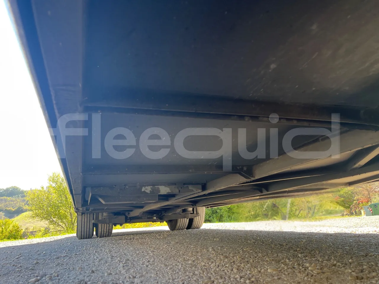 Mercedes-Benz Tourismo E16/2RHD-EUR6 -335kW -13.115m - central undercarriage photo