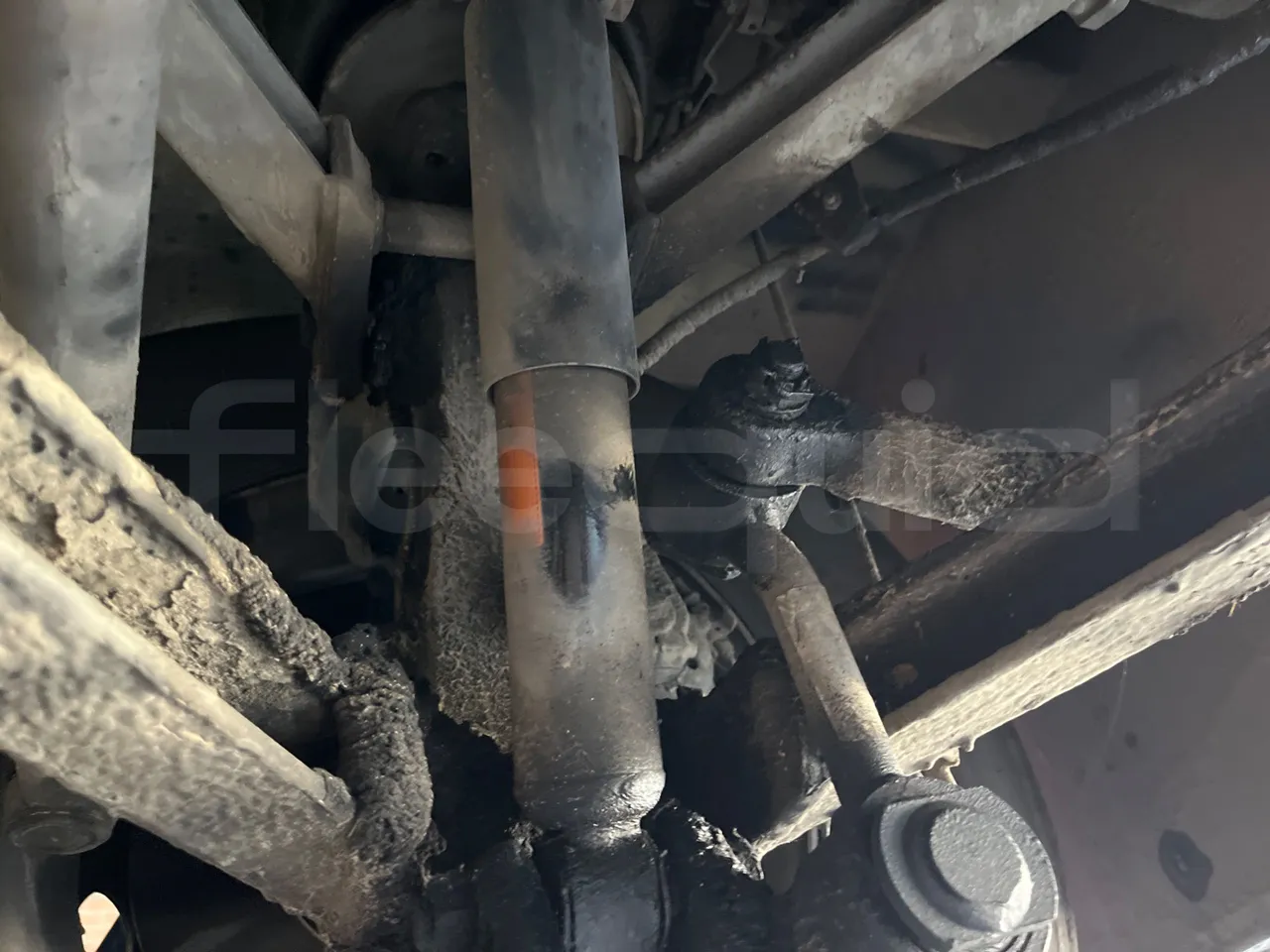 Mercedes-Benz Integro 0550-EUR3-220kW-12m - front shock absorbers left