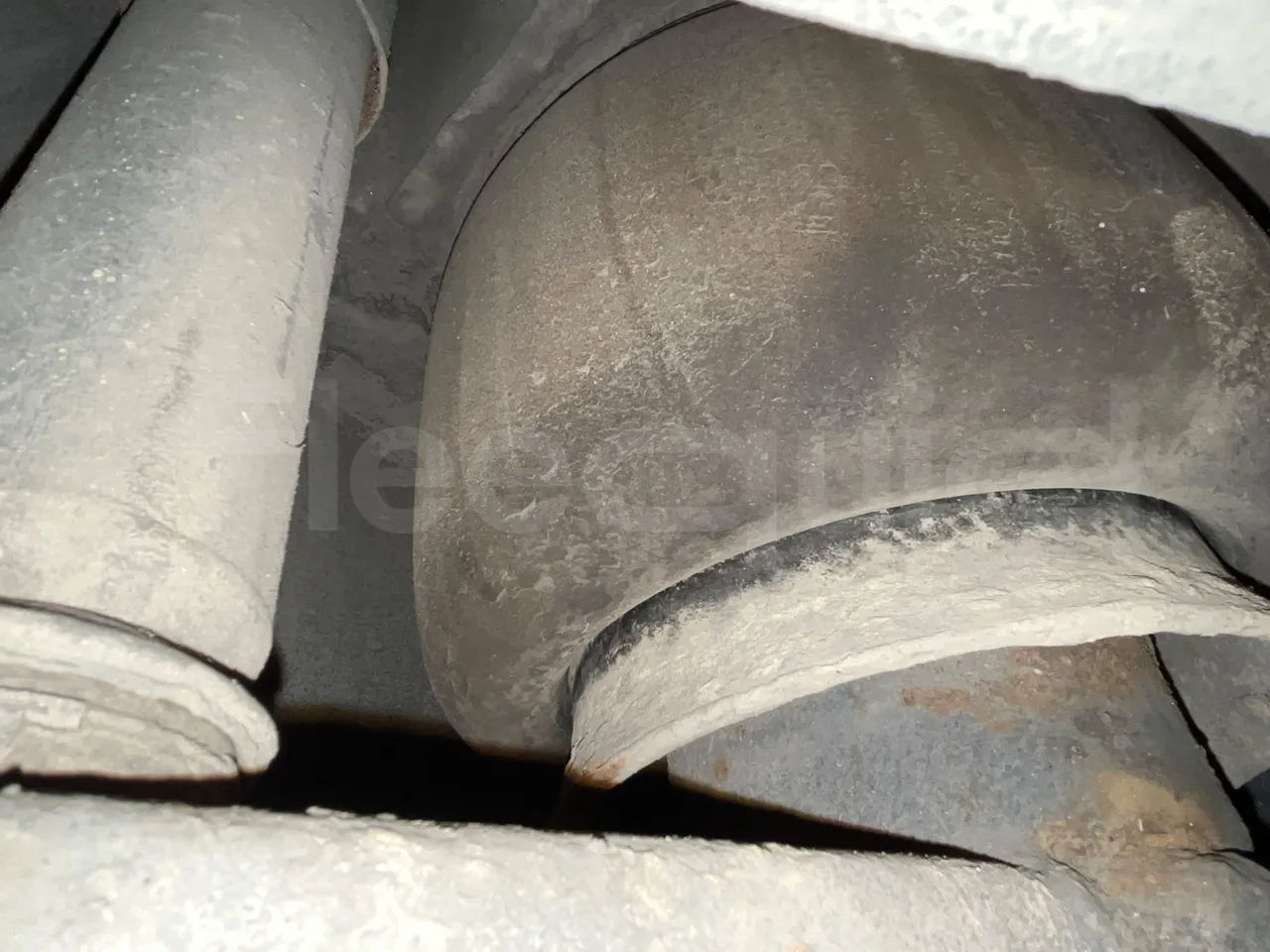 Mercedes-Benz Integro 0550-EUR3-220kW-12m - axle 2 shock absorbers 2 left
