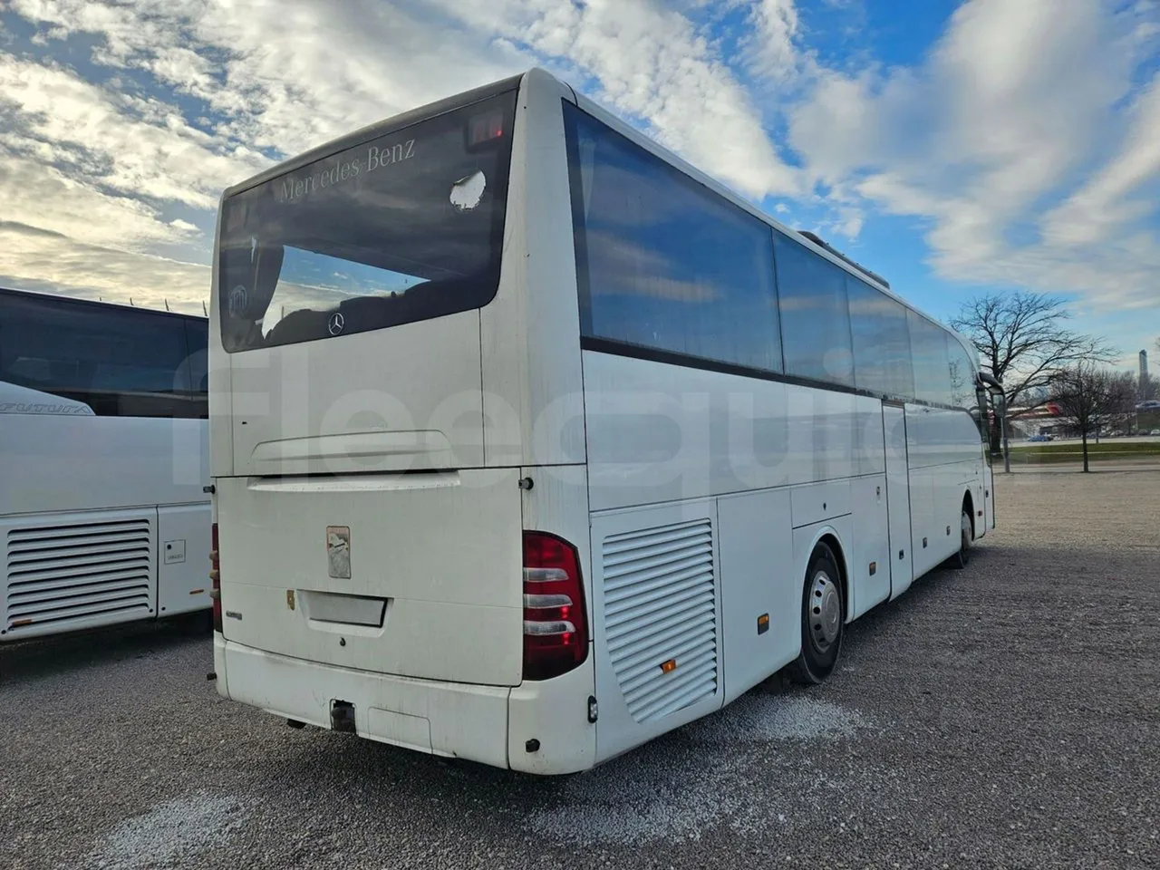 Mercedes-Benz Tourismo 15 RDH - EURO 4 - 300 kW - 12m -3,65 hight - 3/4 right rear doors closed