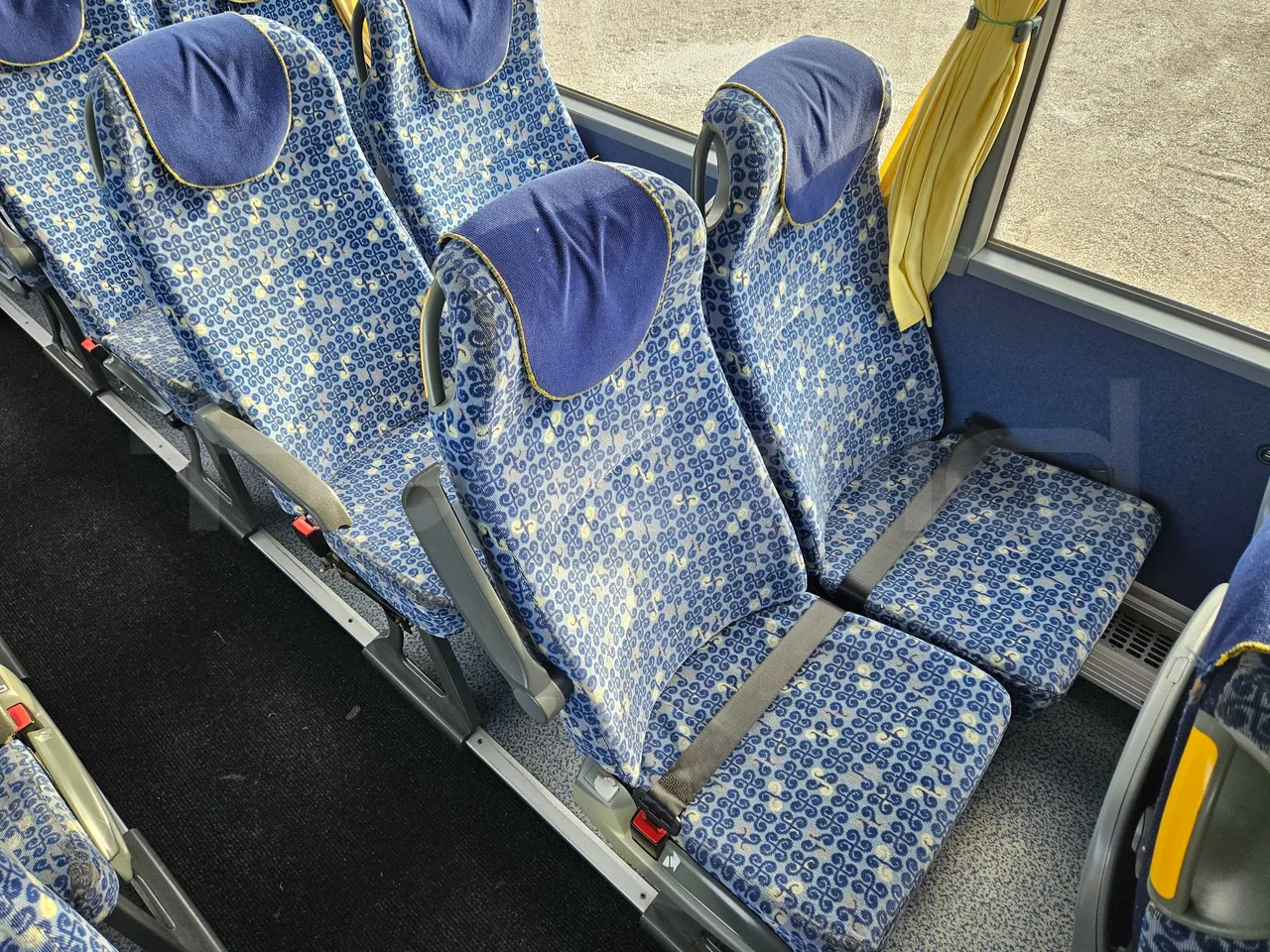 Mercedes-Benz Tourismo 15 RDH - EURO 4 - 300 kW - 12m -3,65 hight - central seat safety belt