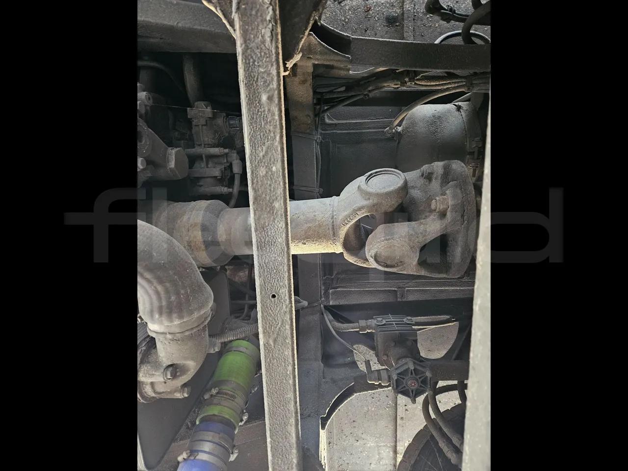 Mercedes-Benz Tourismo 15 RDH - EURO 4 - 300 kW - 12m -3,65 hight - driveshaft photo