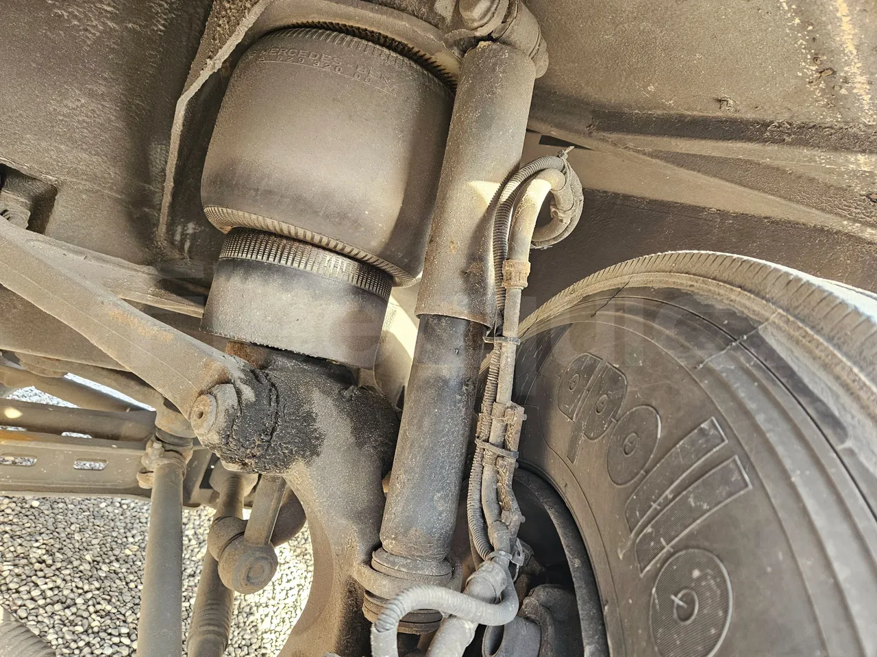 Mercedes-Benz Tourismo 15 RDH - EURO 4 - 300 kW - 12m -3,65 hight - front shock absorbers left