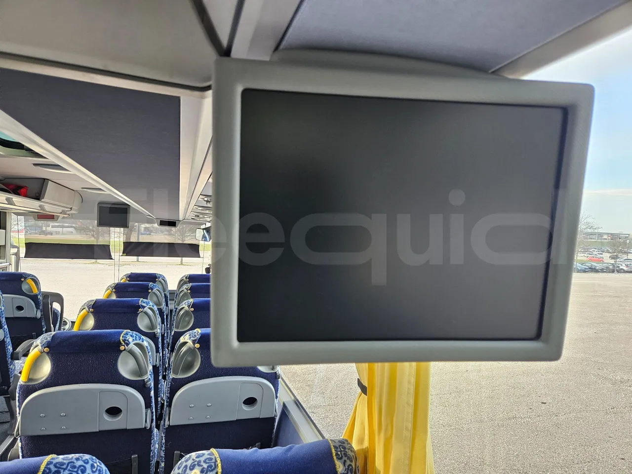 Mercedes-Benz Tourismo 15 RDH - EURO 4 - 300 kW - 12m -3,65 hight - monitor detail photo