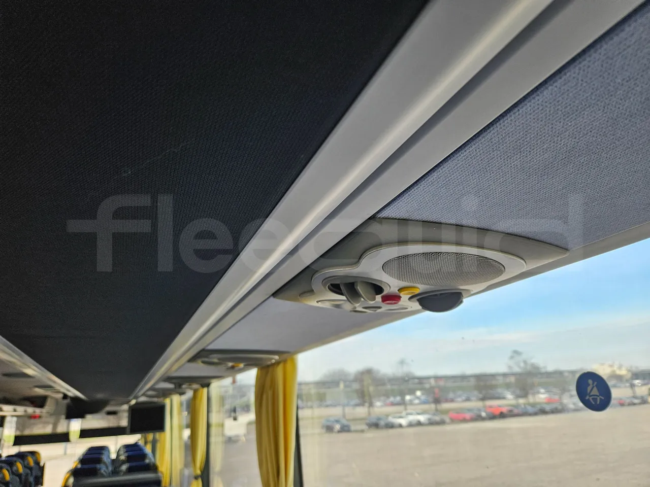 Mercedes-Benz Tourismo 15 RDH - EURO 4 - 300 kW - 12m -3,65 hight - overhead compartments photo