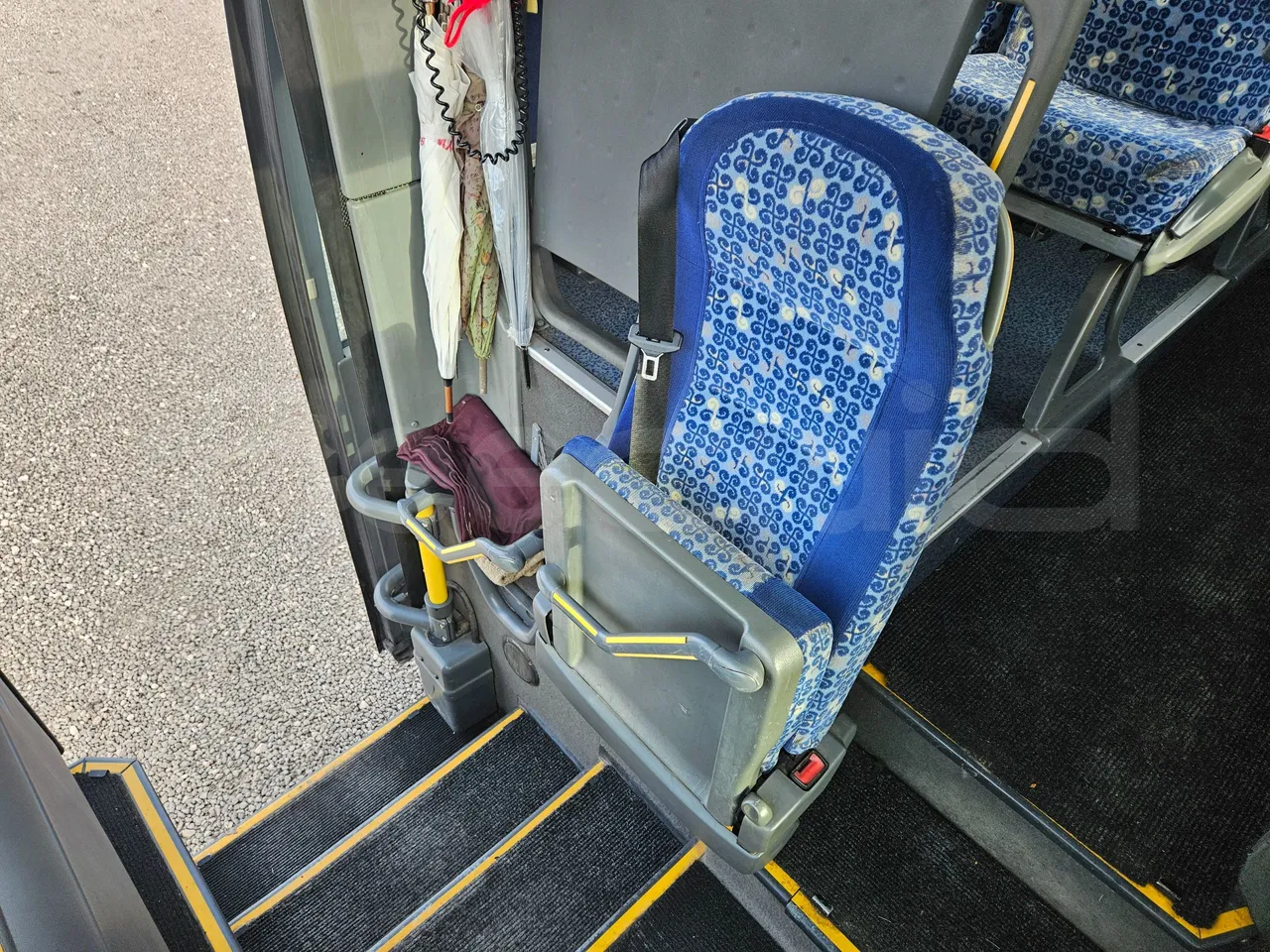 Mercedes-Benz Tourismo 15 RDH - EURO 4 - 300 kW - 12m -3,65 hight - hostess seat photo