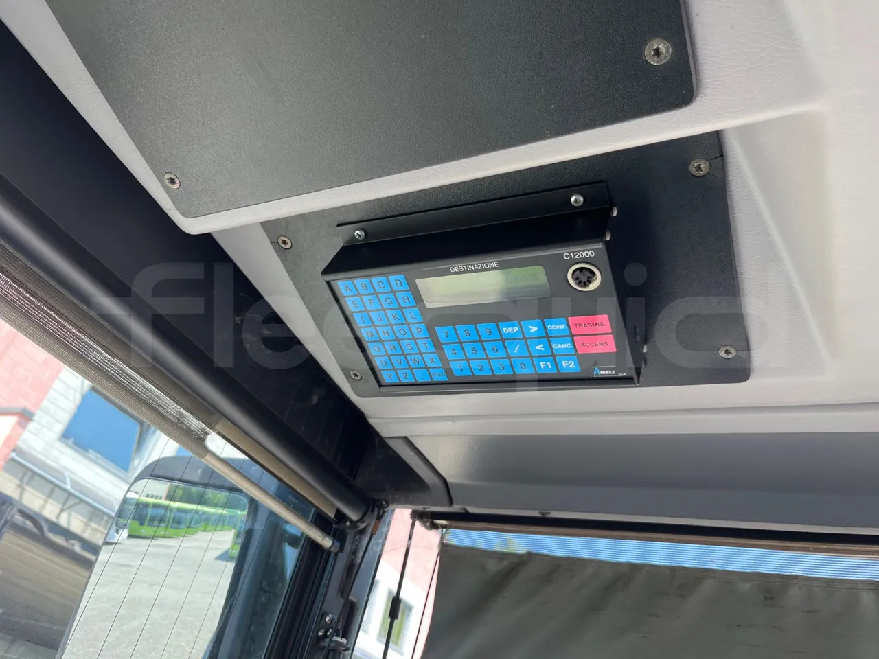 Mercedes-Benz Integro 0550-EUR3-220kW-12m - command unit indicators