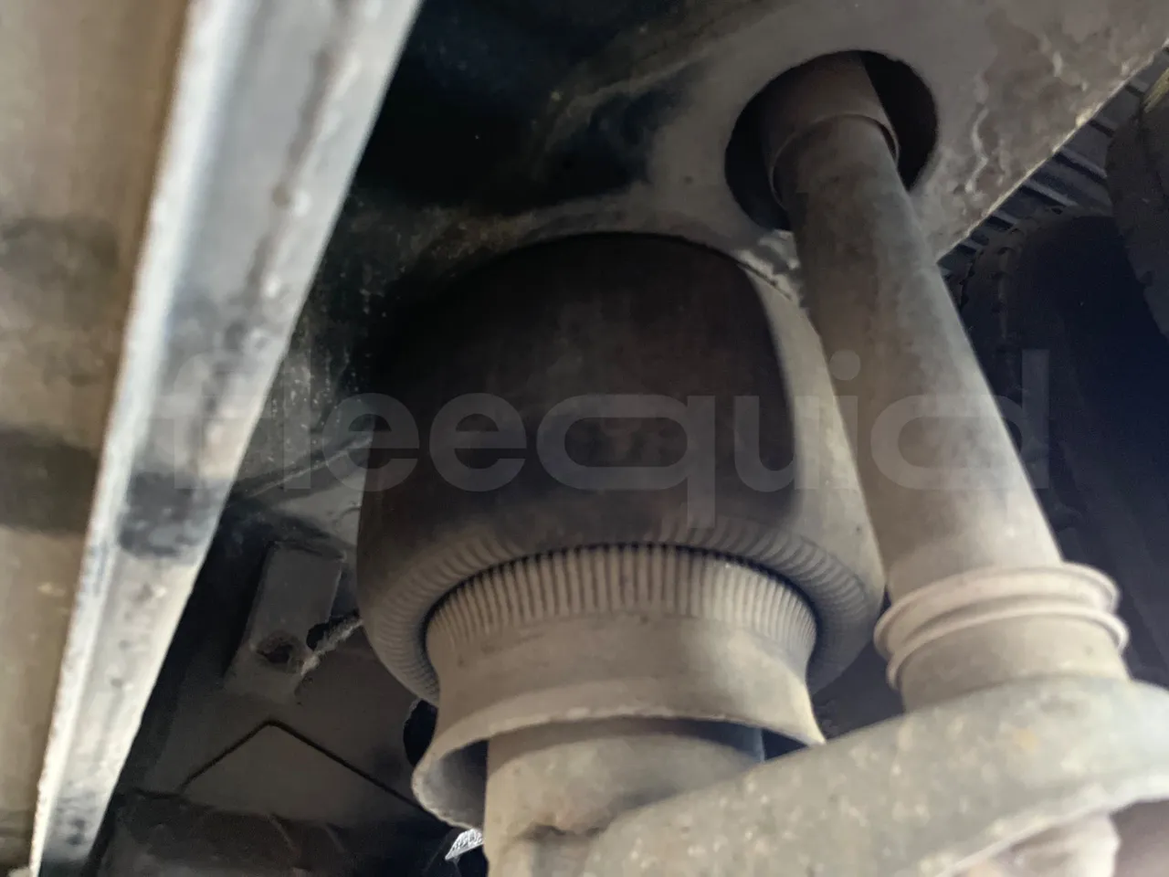 Mercedes-Benz Integro 0550-EUR3-220kW-12m - axel 2 air springs 1 left