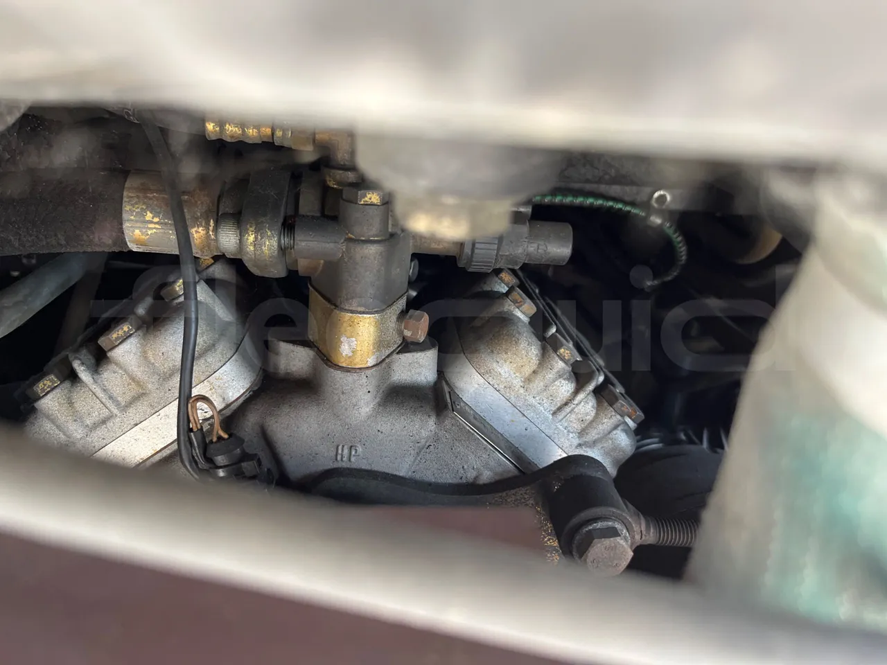 Mercedes-Benz Integro 0550-EUR3-220kW-12m - air conditioning compressor (mandatory  for bus to scrap)