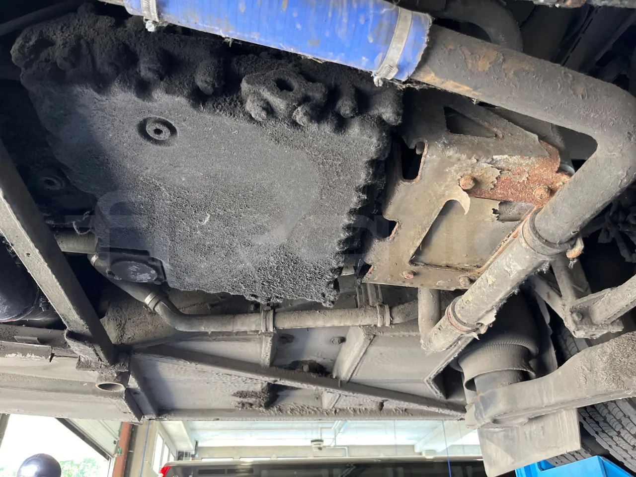Mercedes-Benz Integro 0550-EUR3-220kW-12m - gearbox photo