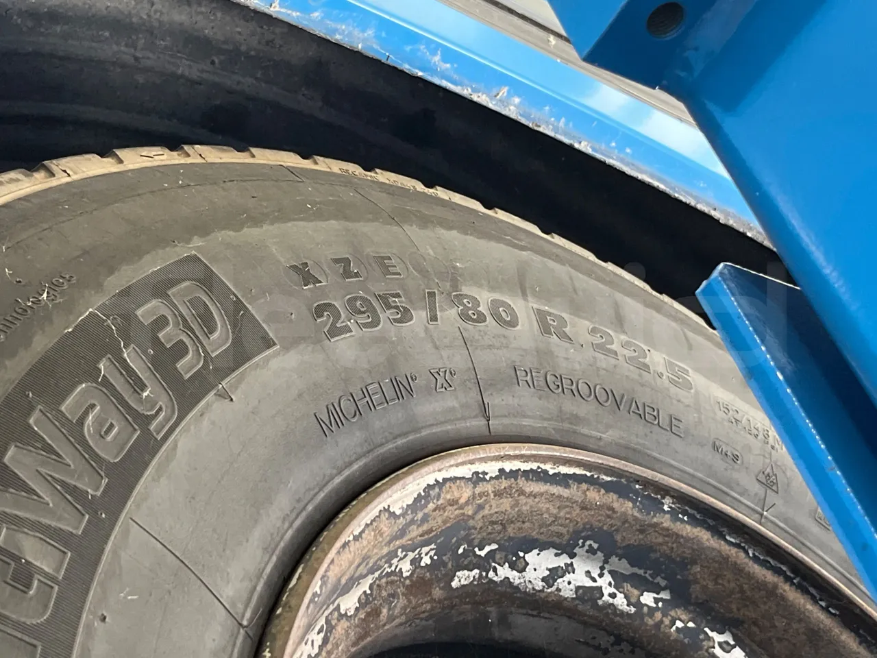 Mercedes-Benz Integro 0550-EUR3-220kW-12m - rear left tire photo