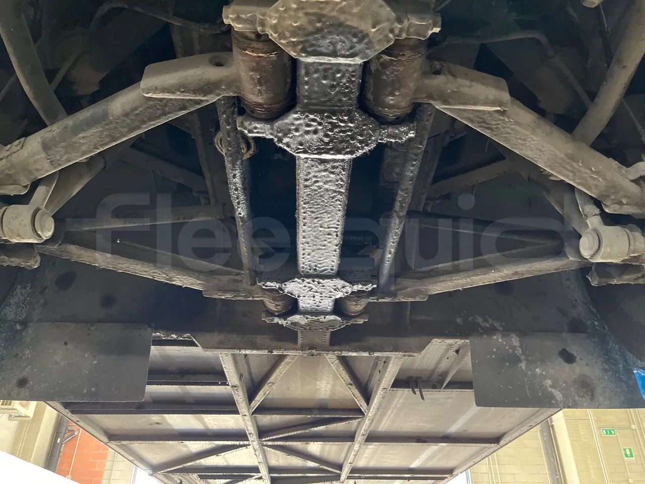 Mercedes-Benz Integro 0550-EUR3-220kW-12m - front axle central