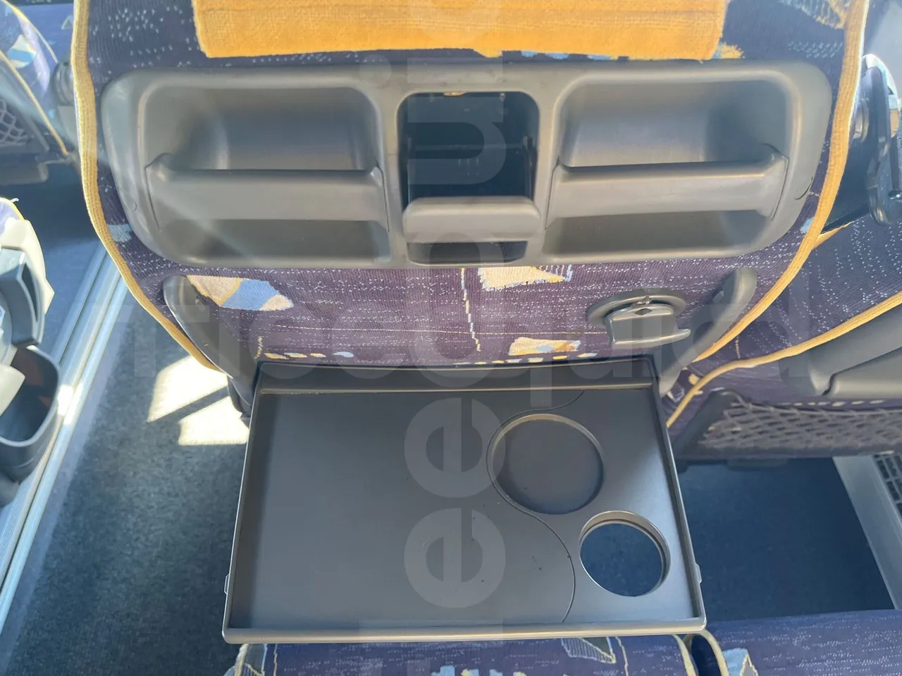 Volvo 9700 B12B  - Euro3 - 309kW - 13.680mt - table detail photo