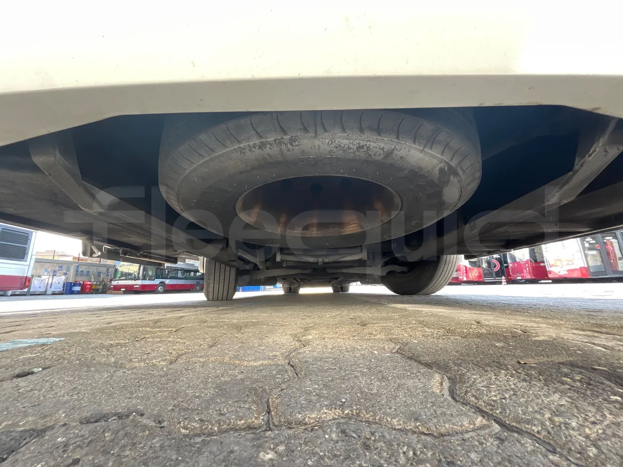 Volvo 9700 B12B  - Euro3 - 309kW - 13.680mt - spare wheel