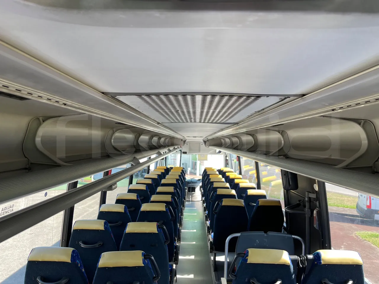 Mercedes-Benz OC 500 RF A4GC10 -EUR4 -260kW -13.5m - overhead compartments photo