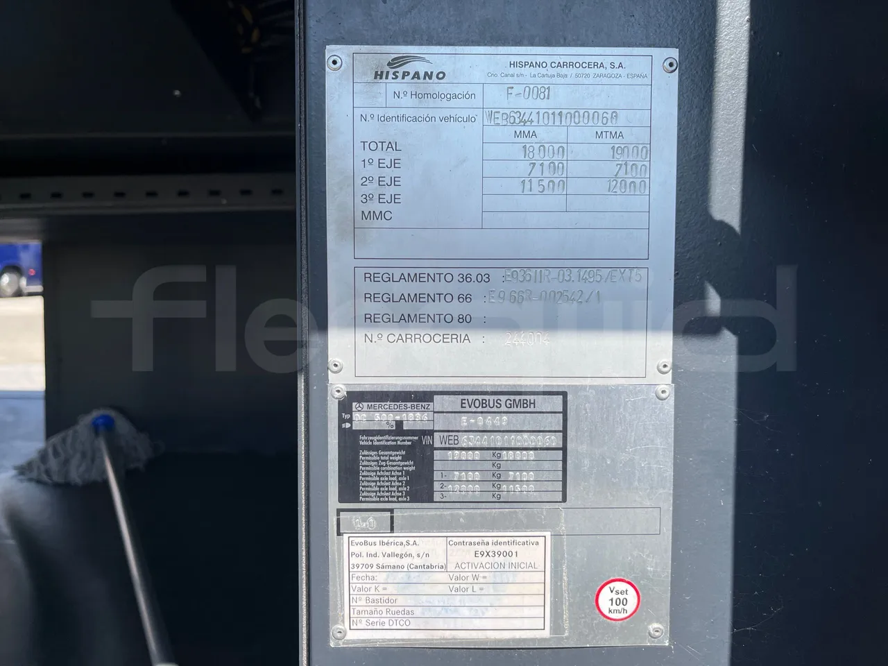 Mercedes-Benz OC 500 RF A4GC10 -EUR4 -260kW -13.5m - vehicle plate photo