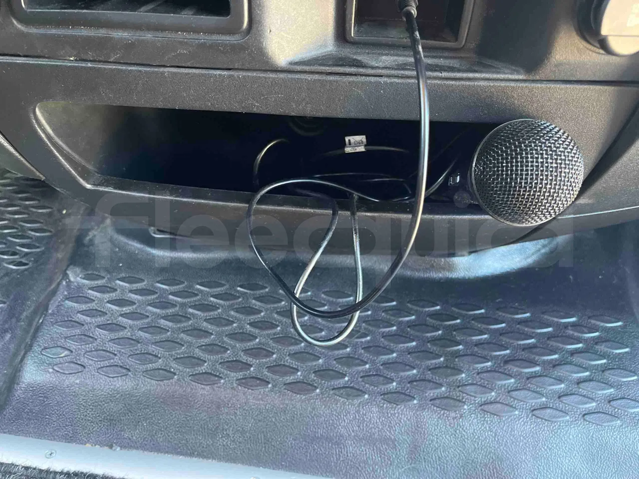 Iveco 70C18 IS72CI2DA - EUR6 - 132kW - 8.900m - driver microphone accessories photo
