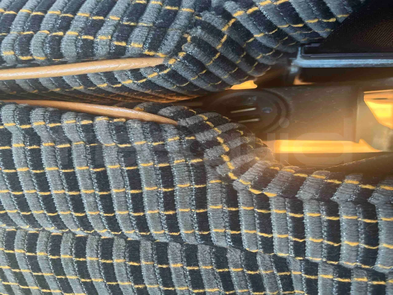 Iveco 70C18 IS72CI2DA - EUR6 - 132kW - 8.900m - usb charging detail