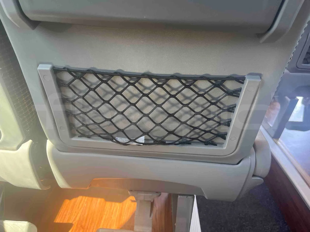 Iveco 70C18 IS72CI2DA - EUR6 - 132kW - 8.900m - mesh detail photo