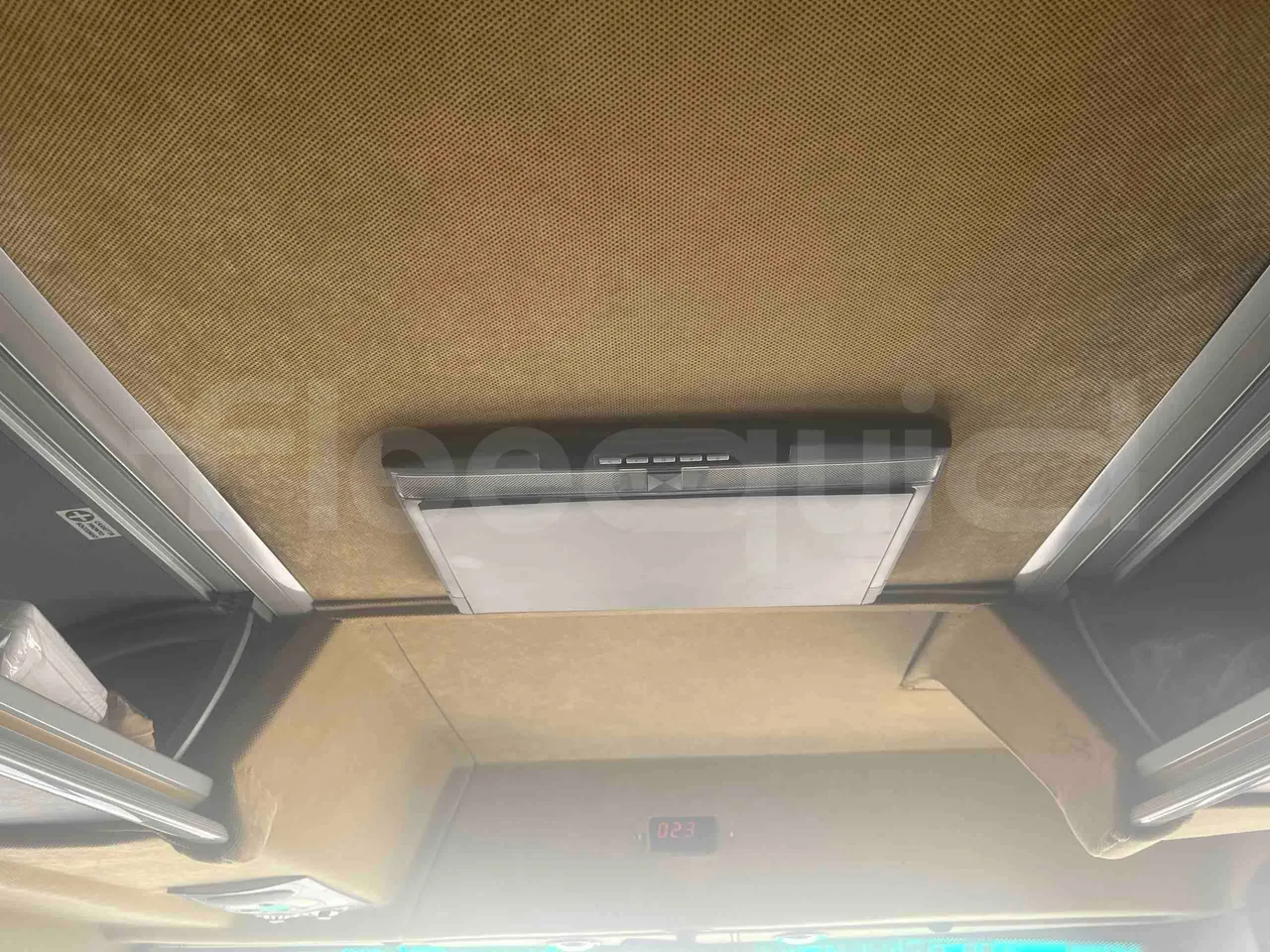 Iveco 70C18 IS72CI2DA - EUR6 - 132kW - 8.900m - roof hatch 2