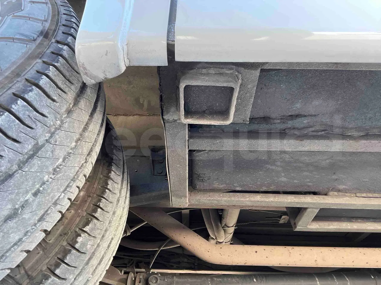 Iveco 70C18 IS72CI2DA - EUR6 - 132kW - 8.900m - axle 3 air springs 2 right