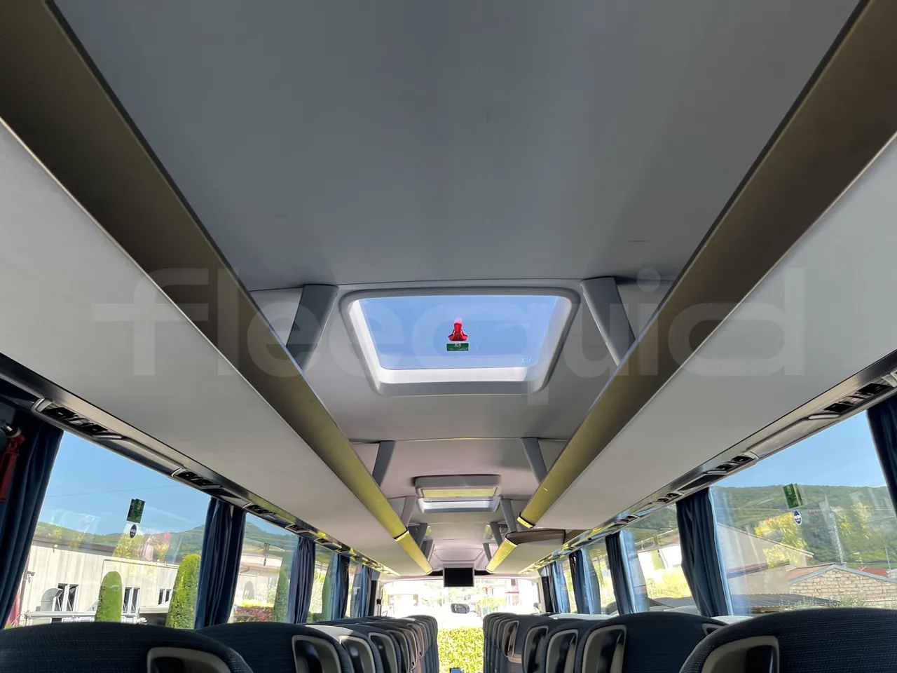 Neoplan Tourliner - Overhead Compartments