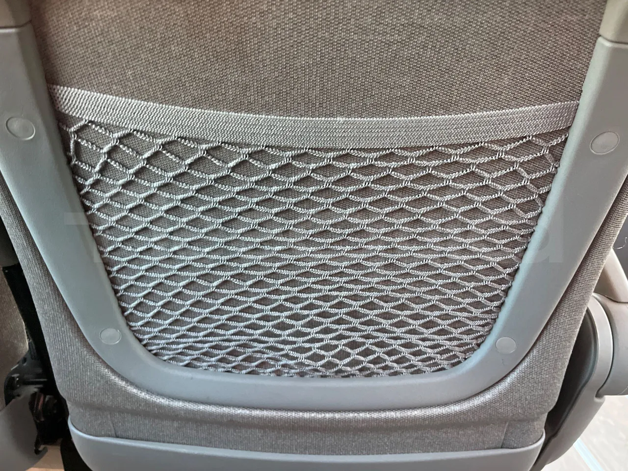 Volvo 9700 B6SC - Euro6 - 345kW - 14mt - mesh detail photo