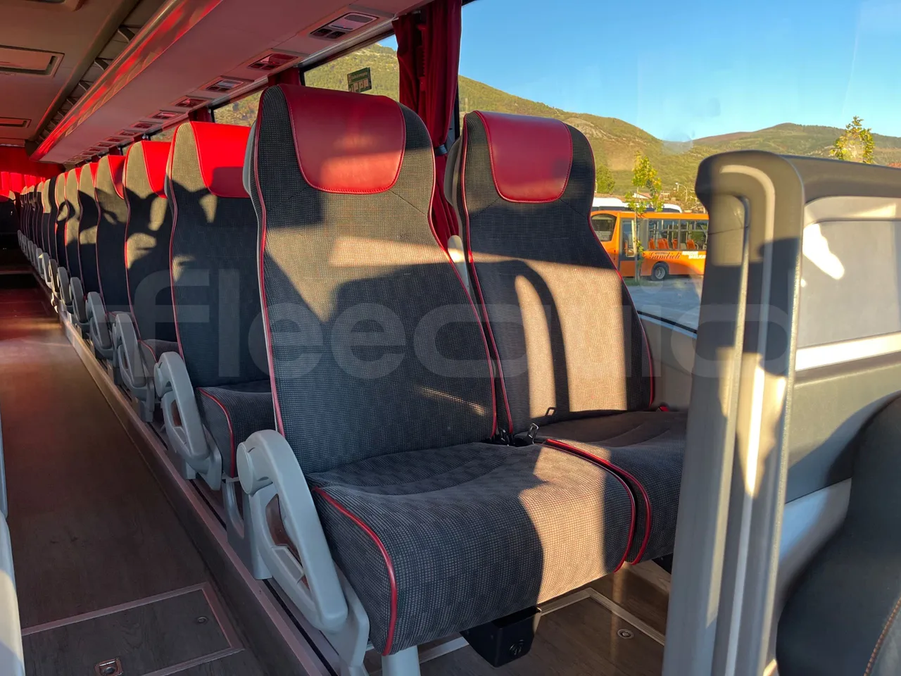 Volvo 9700 B6SC - Euro6 - 345kW - 14mt - single seat detail