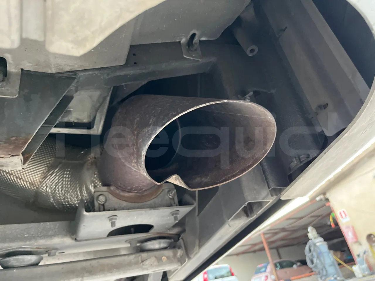Volvo 9700 B6SC - Euro6 - 345kW - 14mt - exhaust photo