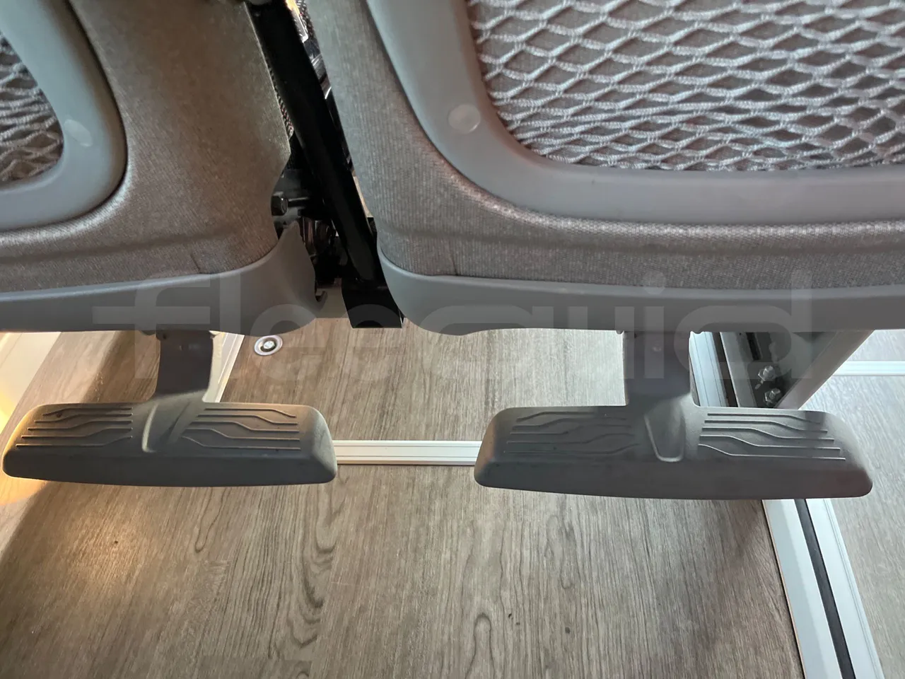 Volvo 9700 B6SC - Euro6 - 345kW - 14mt - power outlets detail