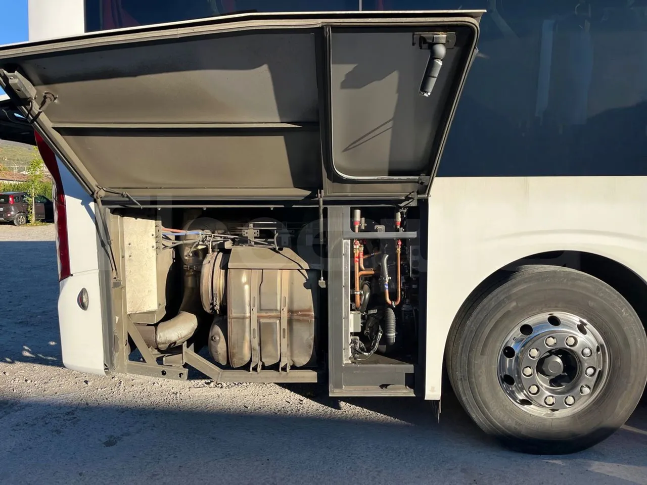 Volvo 9700 B6SC - Euro6 - 345kW - 14mt - turntable external (18m)