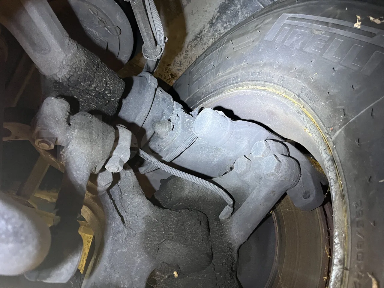 Scania De Simon - First Axle Brake Calipers Left Side
