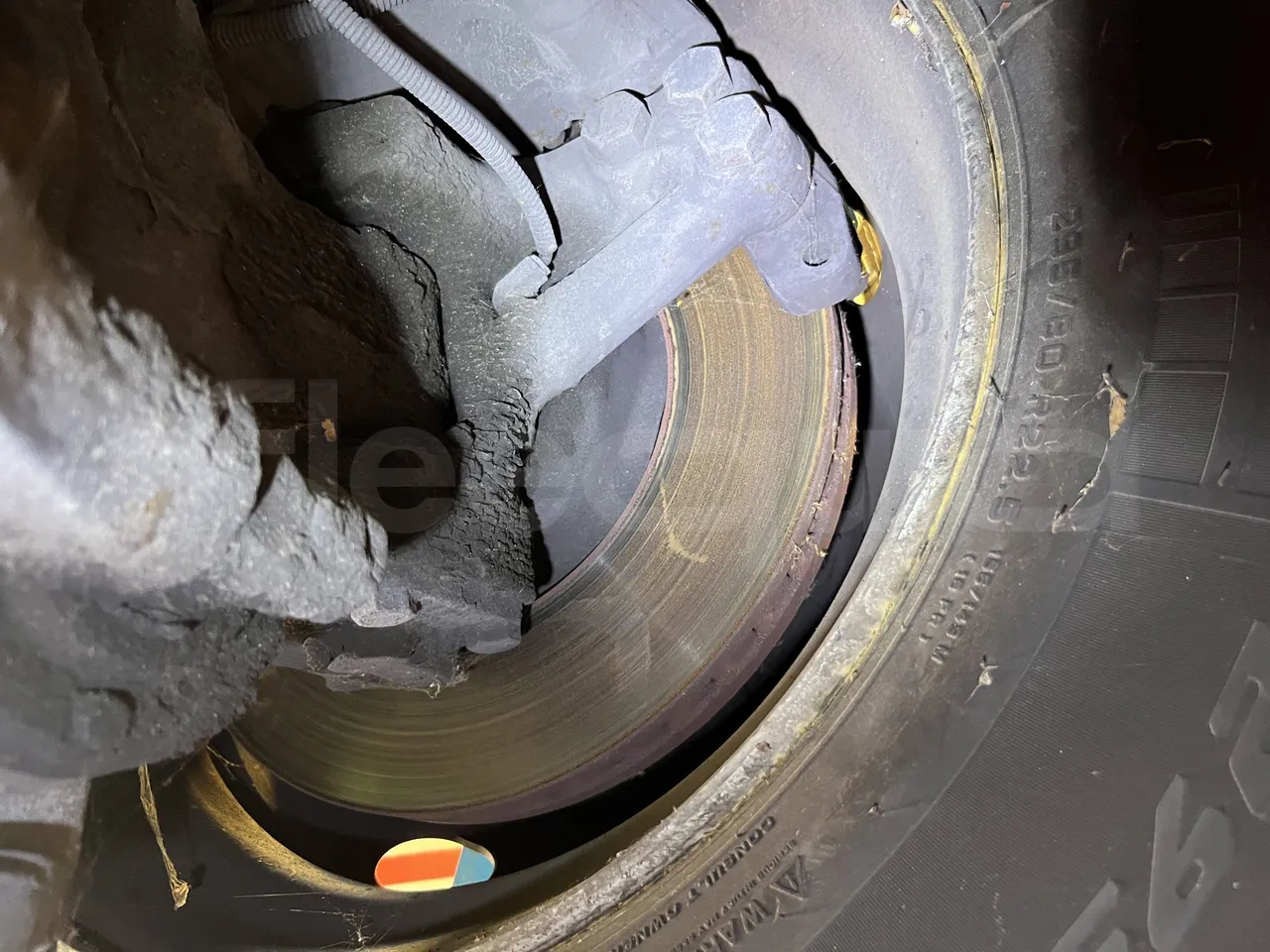 Scania De Simon - First Axle Discs Left Side