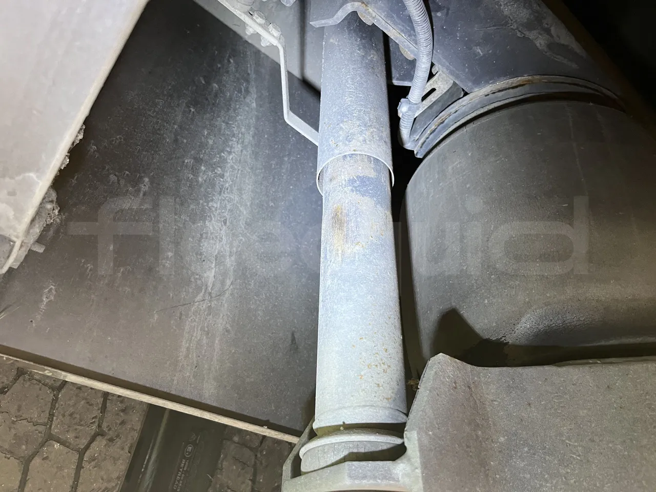 Scania De Simon - Second Axle First Shock Absorbers Right Side
