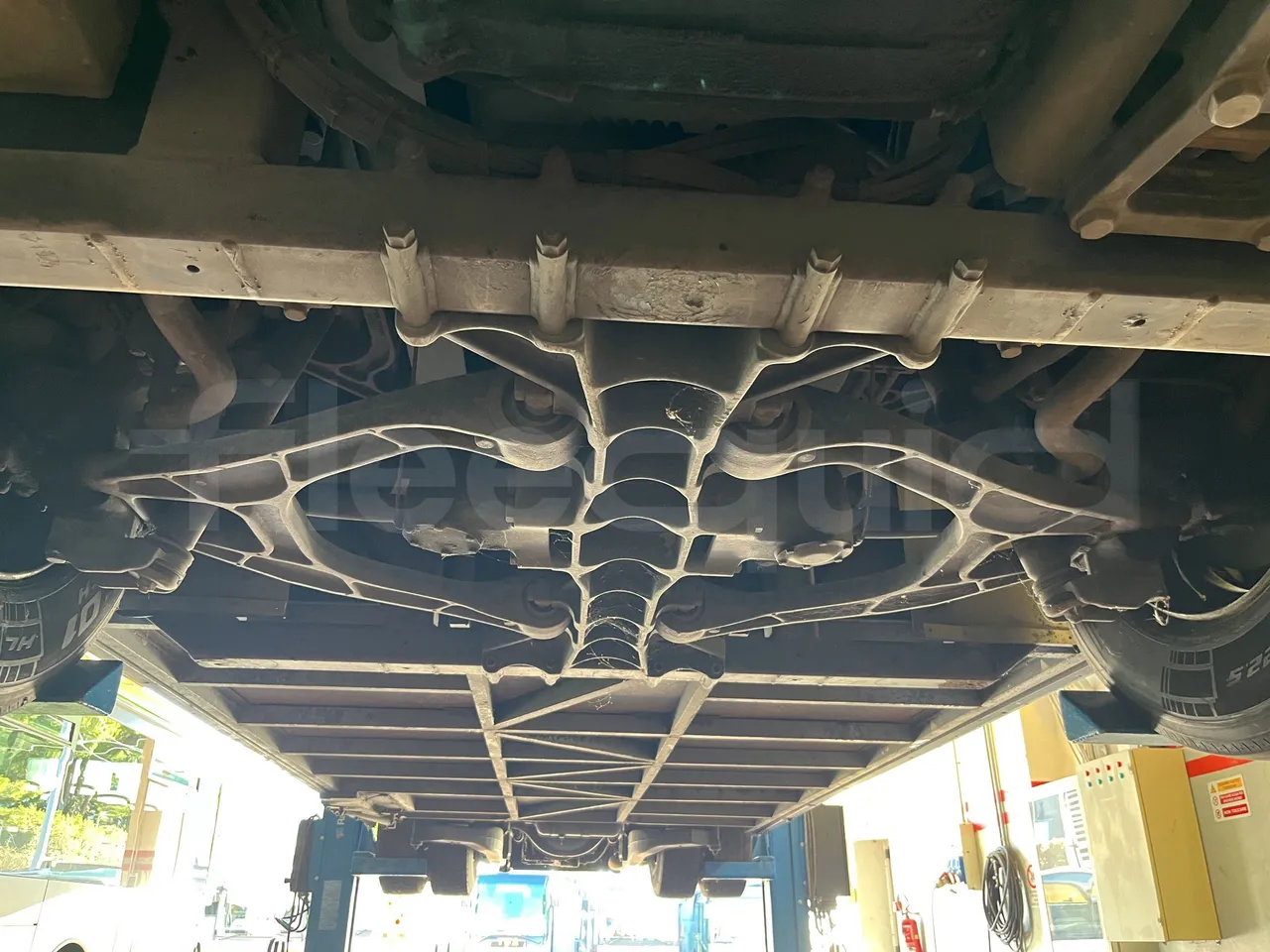 Scania De Simon - First Axle Central