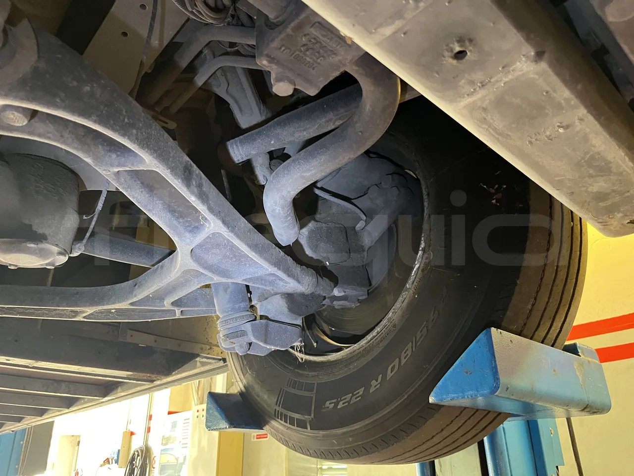 Scania De Simon - First Axle Left Side