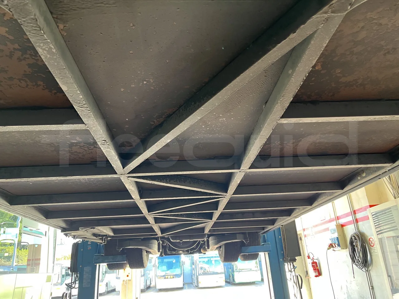 Scania De Simon - Central Undercarriage