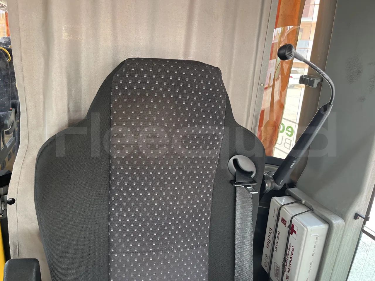 Setra S415 - Driver Microphone