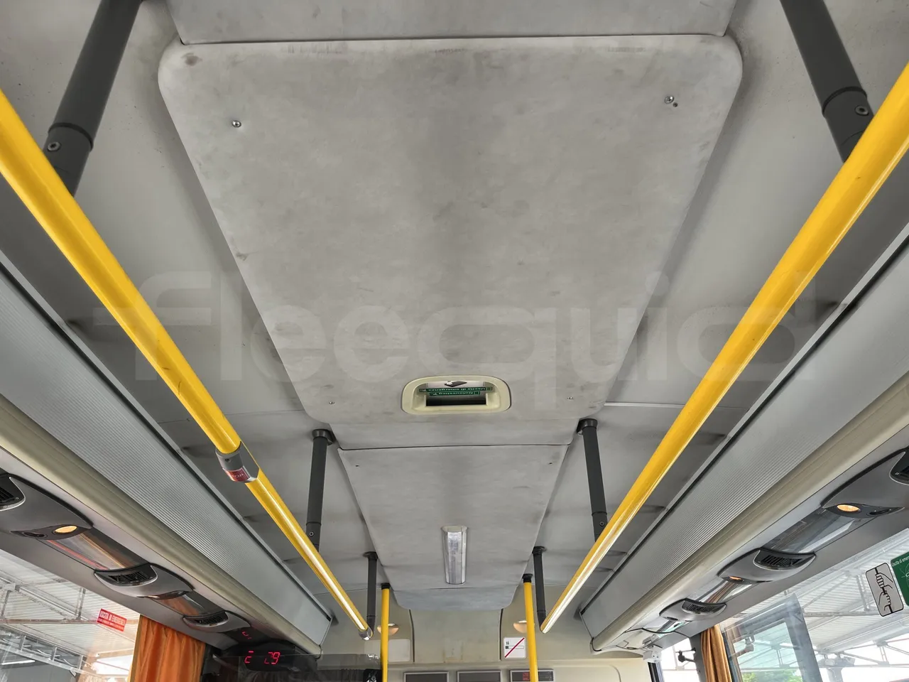 Setra S415 - Roof Hatch 2